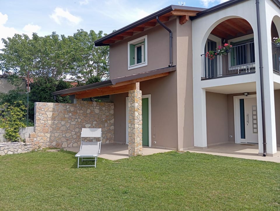 Patio, Balcony/Terrace