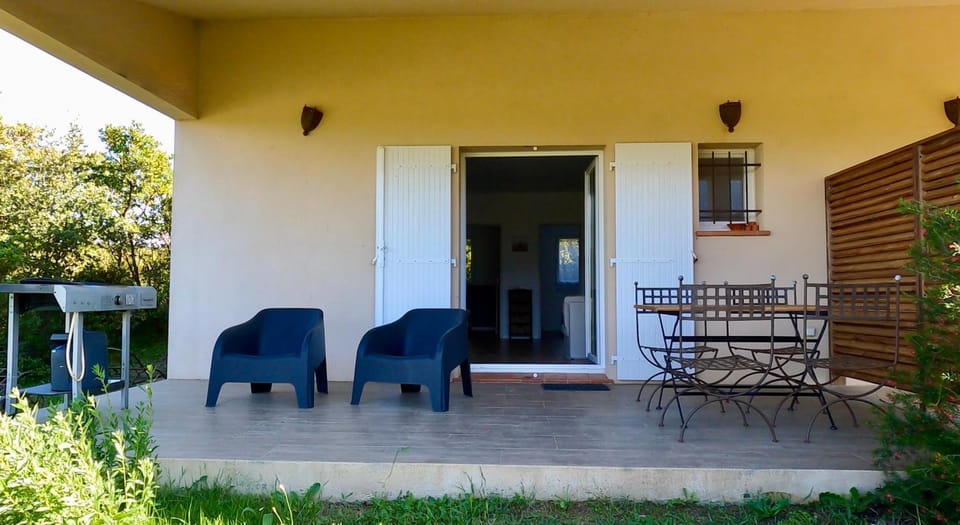 Patio, BBQ facilities, Balcony/Terrace