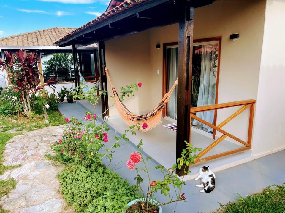 Property building, Patio, Spring, Day, Garden, Garden view