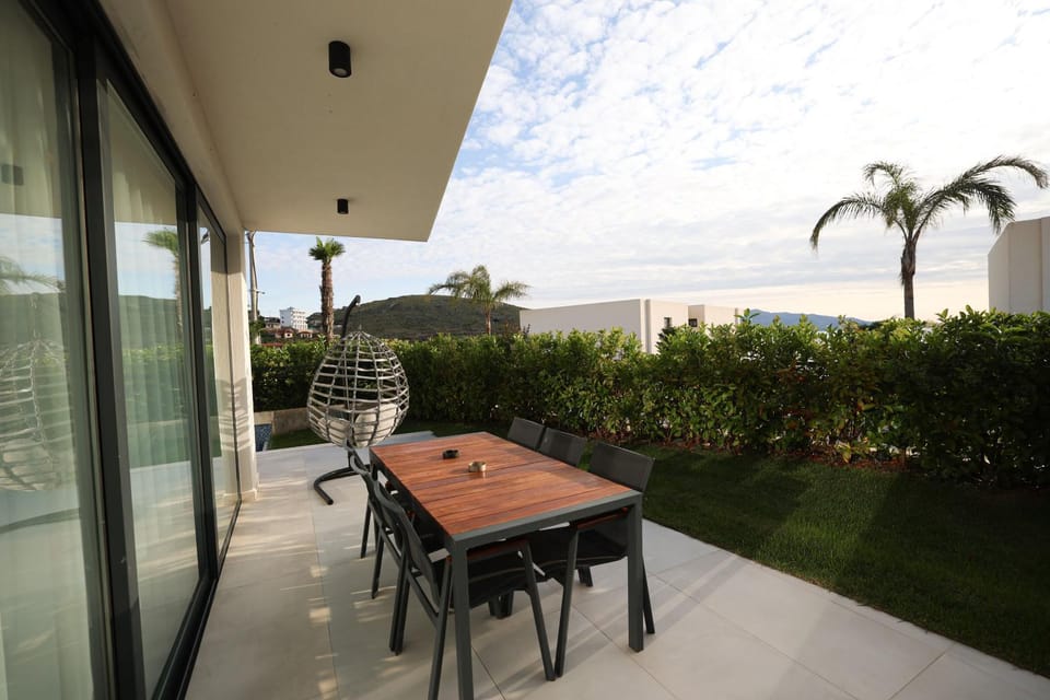 Palmera Sol Vila Villa in Vlorë County, Albania