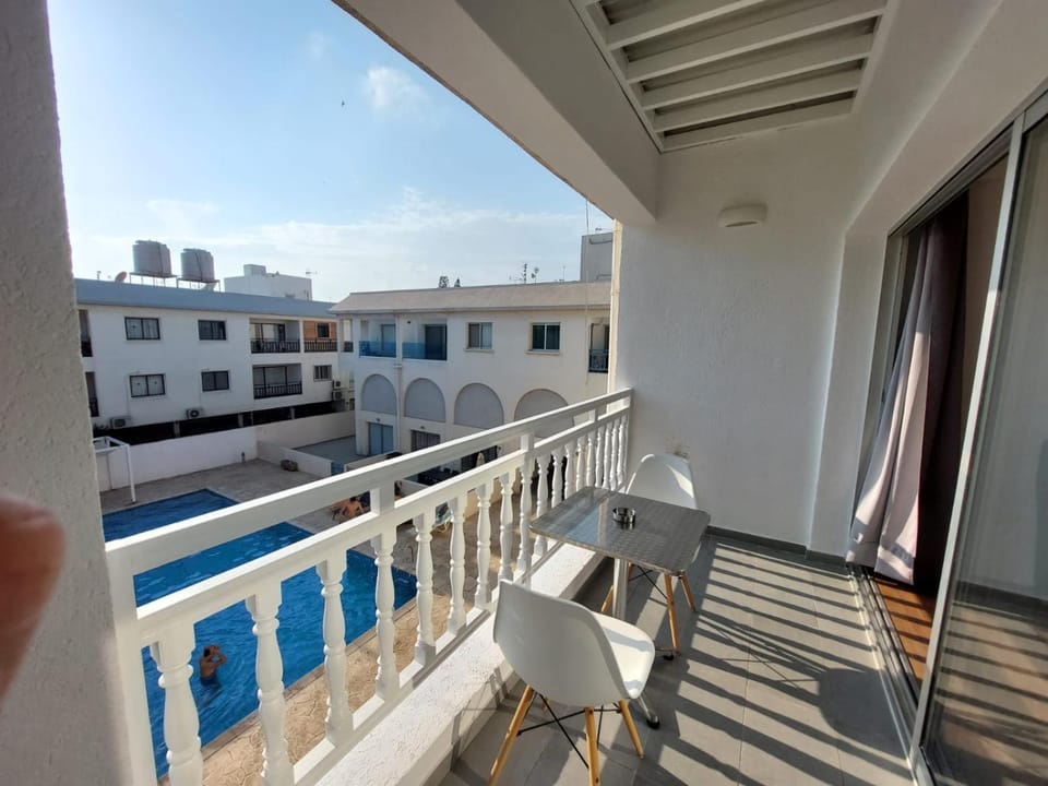 Property building, Patio, Day, View (from property/room), Balcony/Terrace