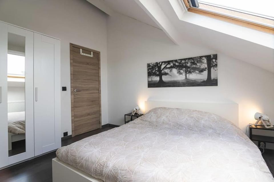 Les Figuiers - Appartement de Standing avec 2 Chambres Apartment in Belgium