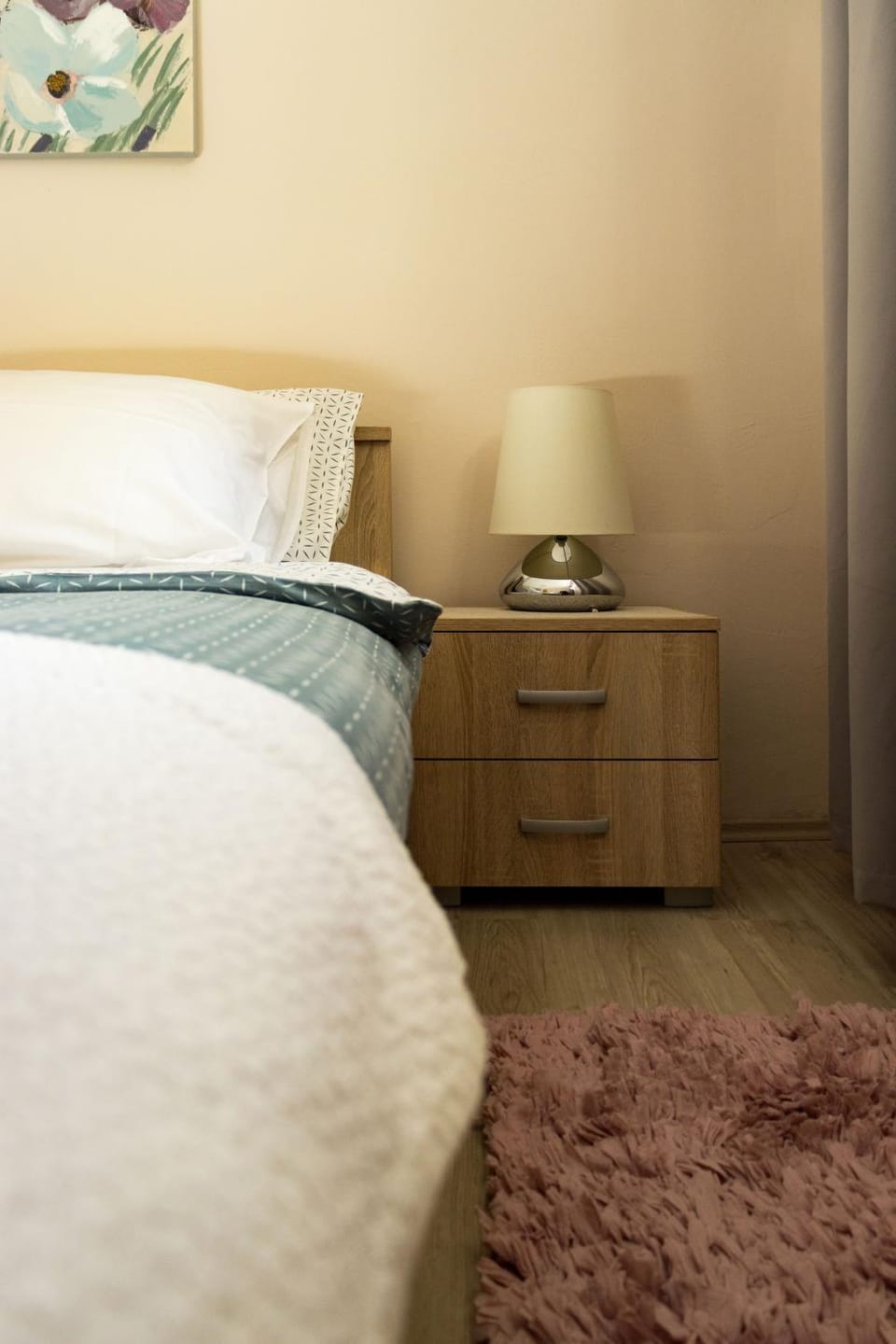 Bed, Decorative detail, Street view, furniture