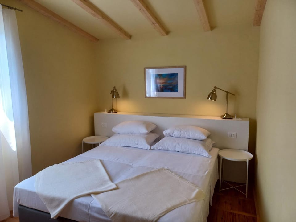 Unique residence with garden and sea view Apartment in Split