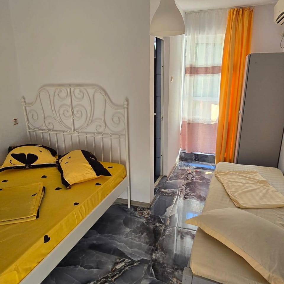 New House Philip Bed and Breakfast in Constanța County