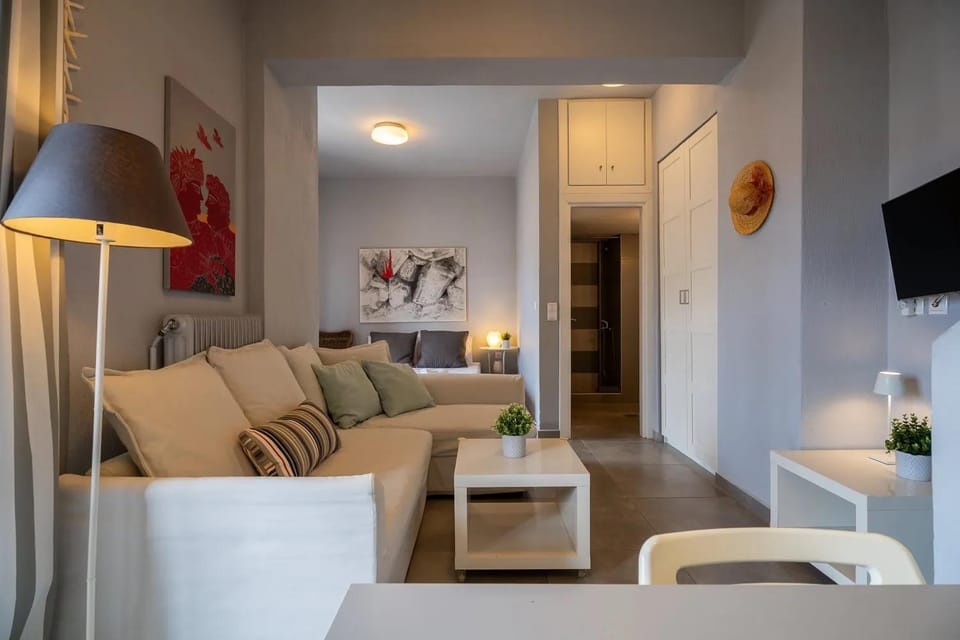 TV and multimedia, Living room, Seating area