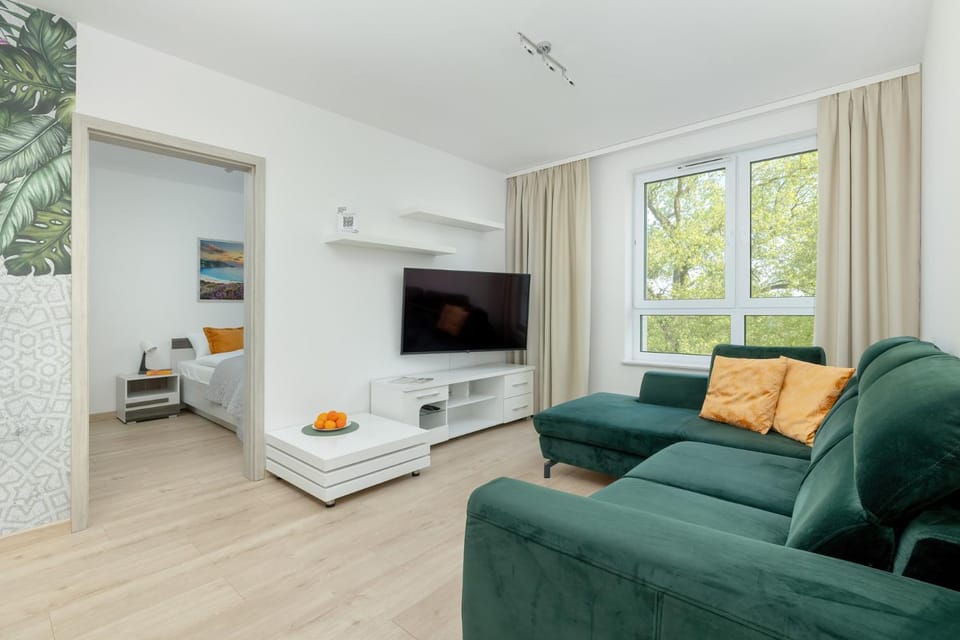 APARTAMENT PLATANY z miejscem parkingowym Apartment in West Pomeranian Voivodeship, Poland