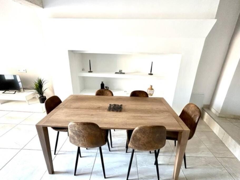 Coquette maison climatisée House in Occitanie