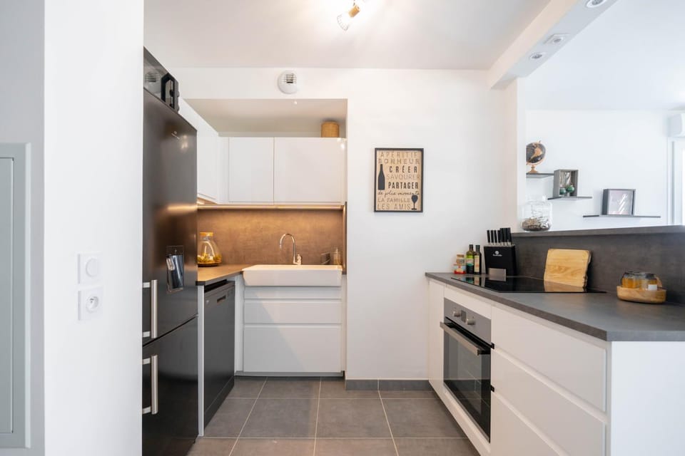 Coffee/tea facilities, Kitchen or kitchenette, dishwasher, minibar, oven, pet friendly, stove, toaster