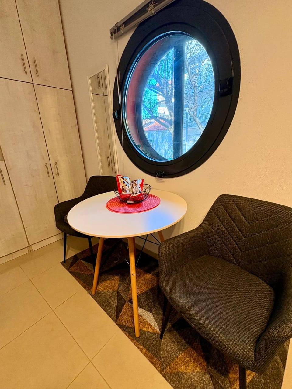 Central & Riverfront Room 1 Apartment in Decentralized Administration of Macedonia and Thrace