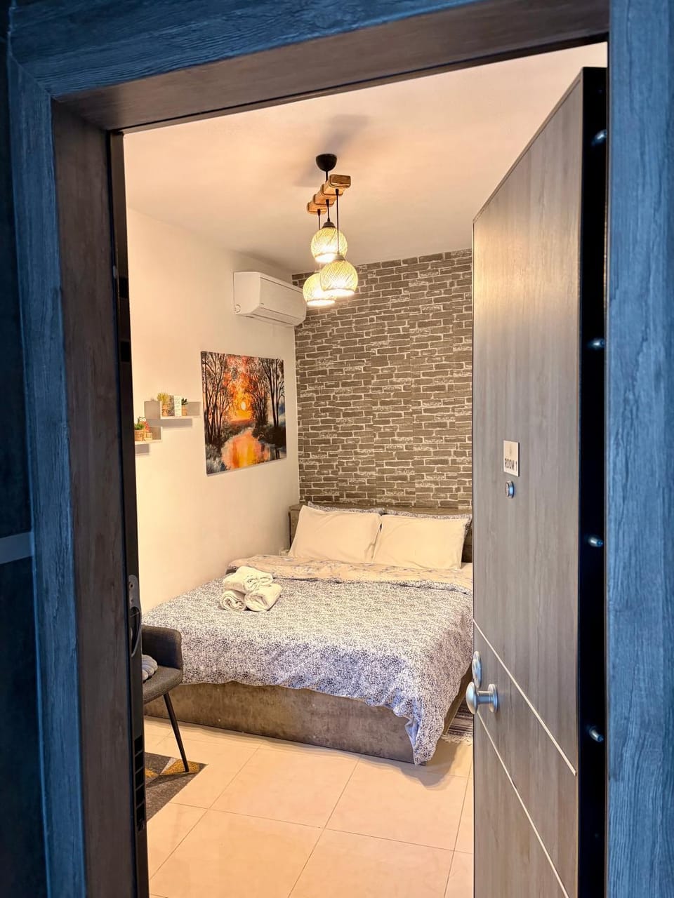 Central & Riverfront Room 1 Apartment in Decentralized Administration of Macedonia and Thrace