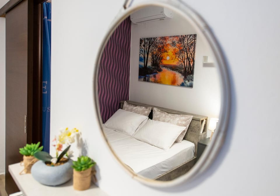 Central & Riverfront Room 1 Apartment in Decentralized Administration of Macedonia and Thrace