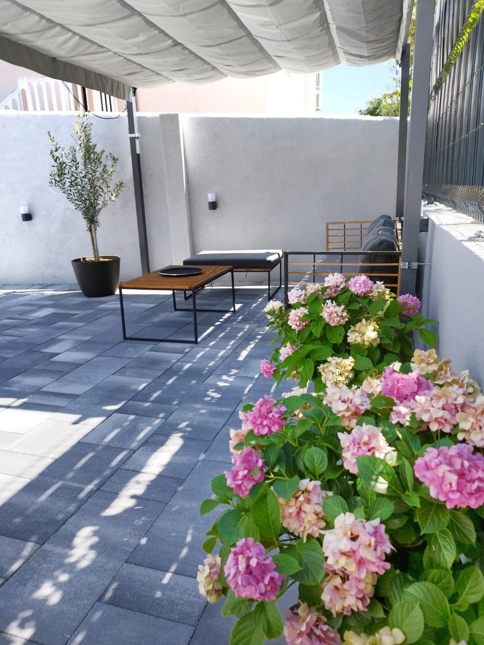 Patio, View (from property/room), Balcony/Terrace, Garden view
