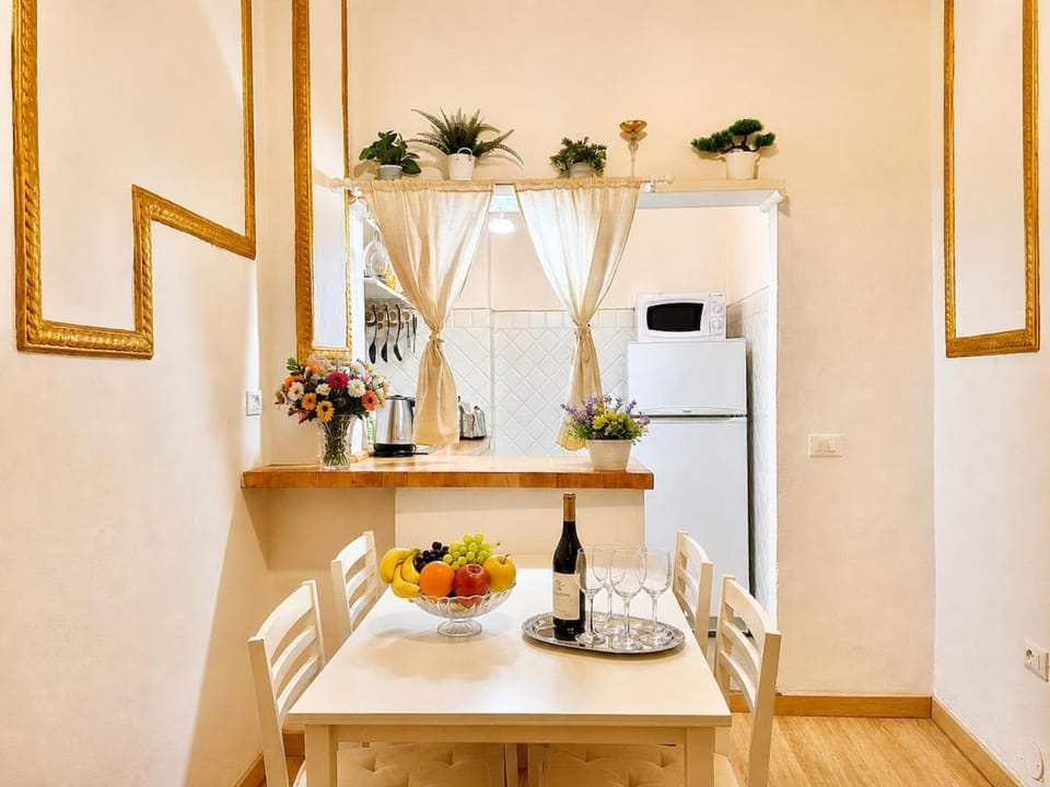Lovely and cozy central apartment in the best position Apartment in Florence