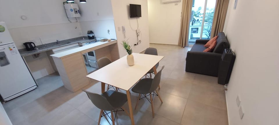 DPTO UN DORMITORIO C/COCHERA- CENTRO VILLA MARIA Apartment in Villa María