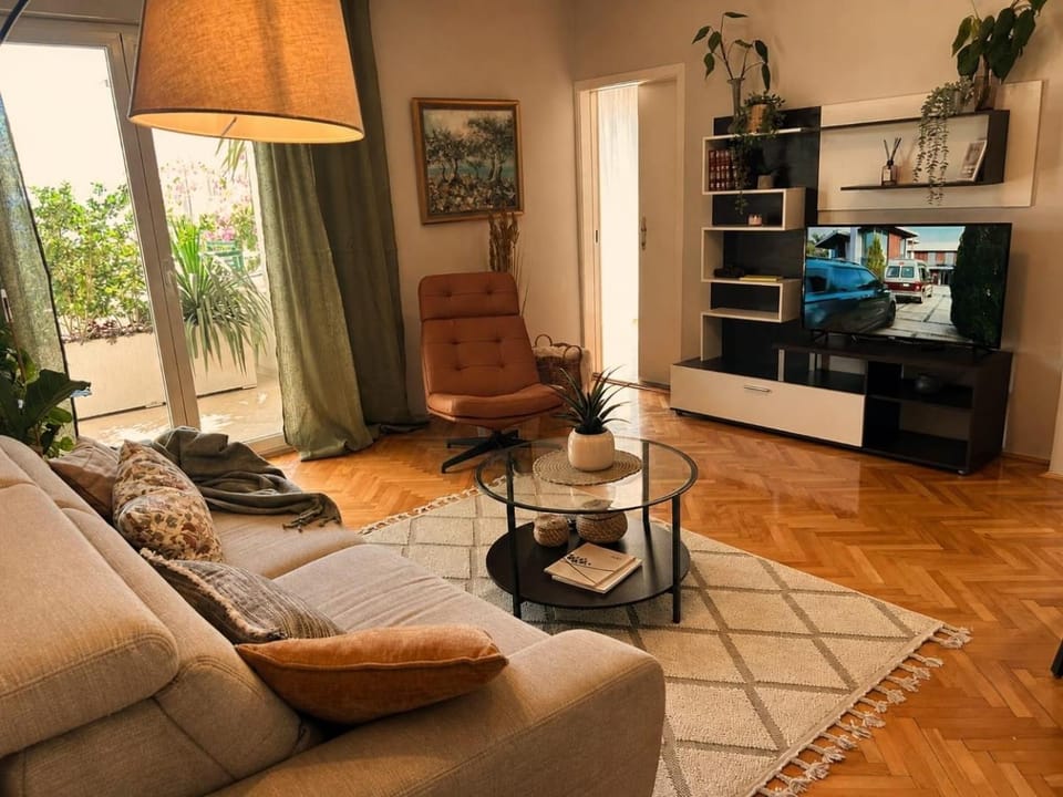 Apartman Mirjana Apartment in Makarska