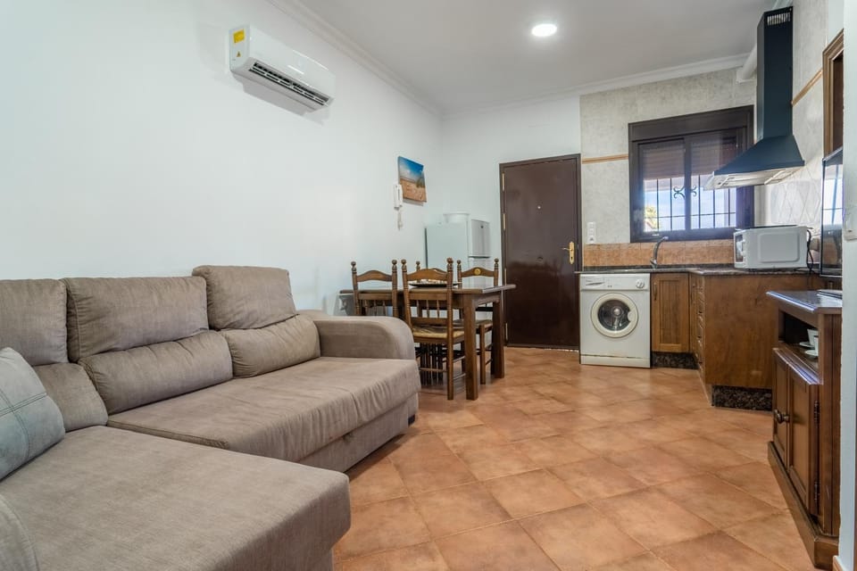 EntreCalas 1 Chalet con jacuzzi en Conil, Roche viejo, cala del aceite House in La Janda