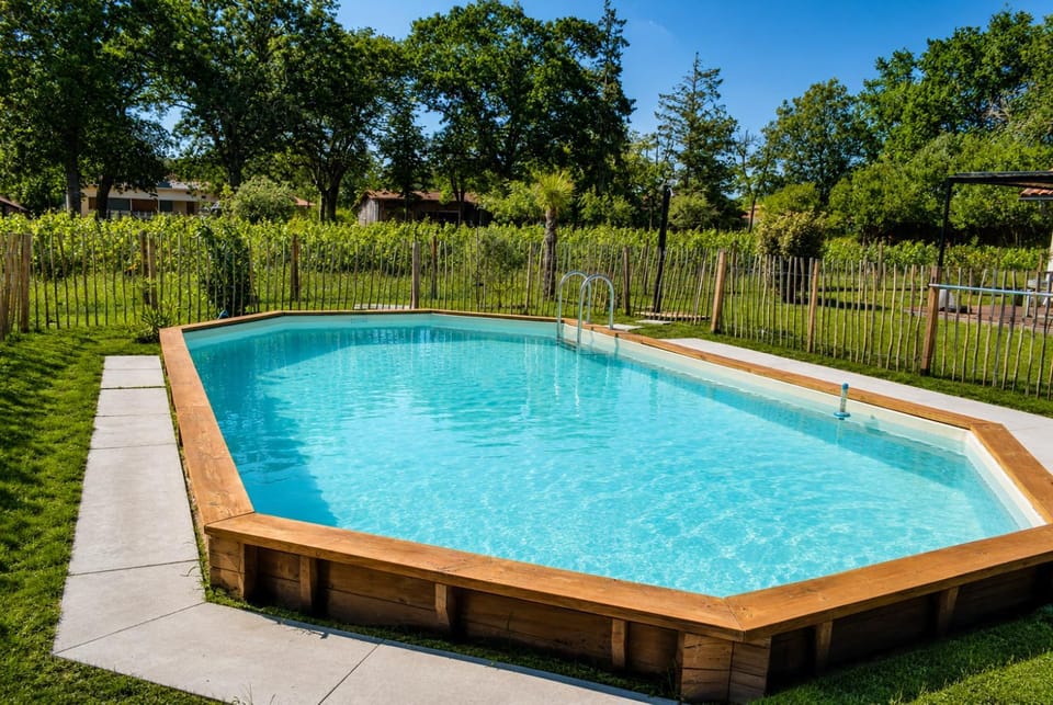 Pool view, Swimming pool