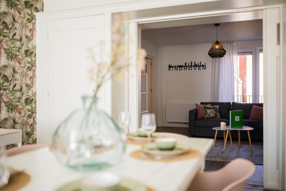 Elegant 2 Bedroom Apartment 75m2 - SD23G Apartment in Eindhoven