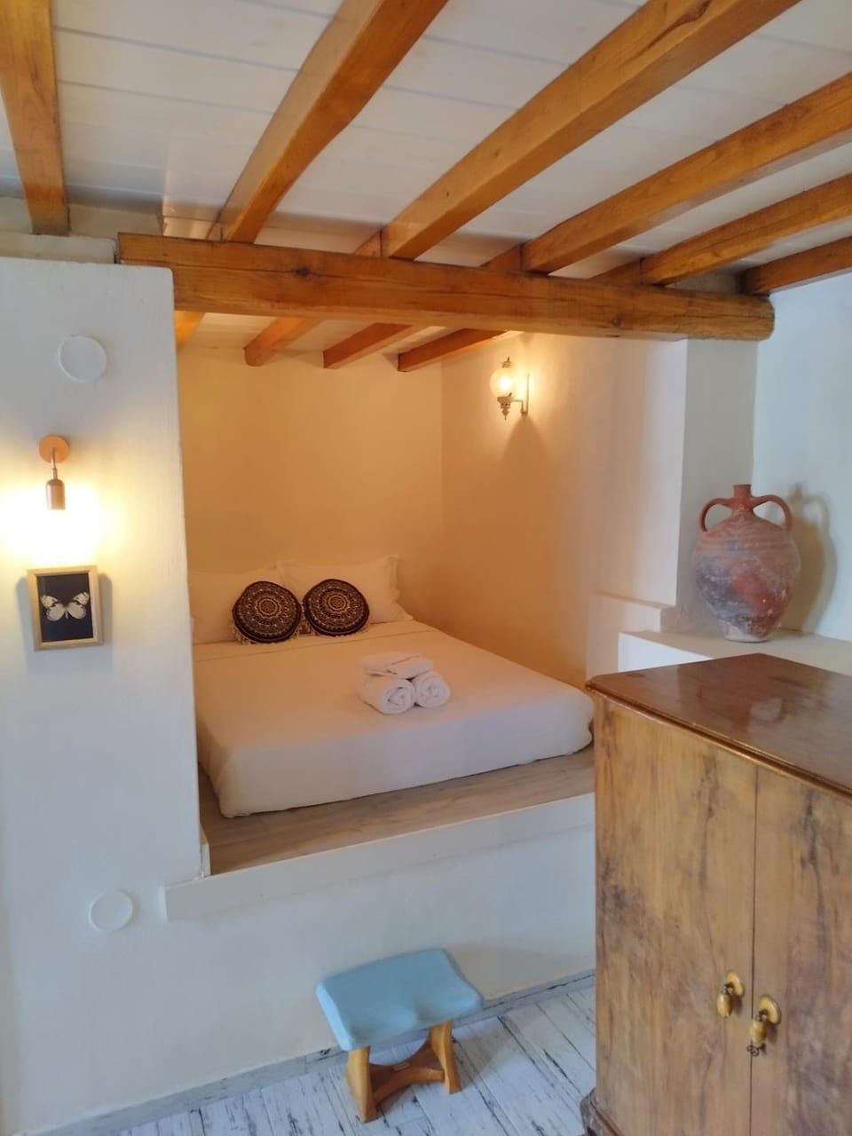 Διώροφη κατοικία Γλώσσα Σκοπέλου House in Sporades, Greece