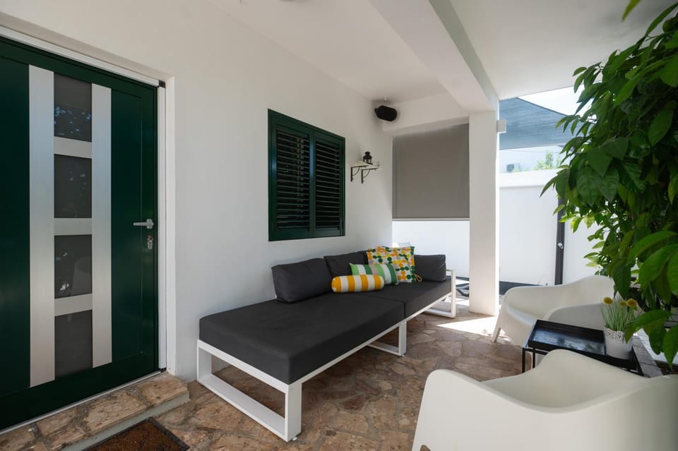 Holiday Home LI-ZA House in Zadar County