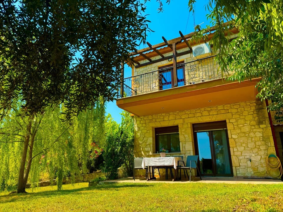 Comfort villa with garden and view Villa in Halkidiki
