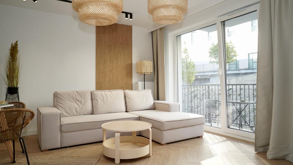 View (from property/room), Balcony/Terrace, Living room, Seating area