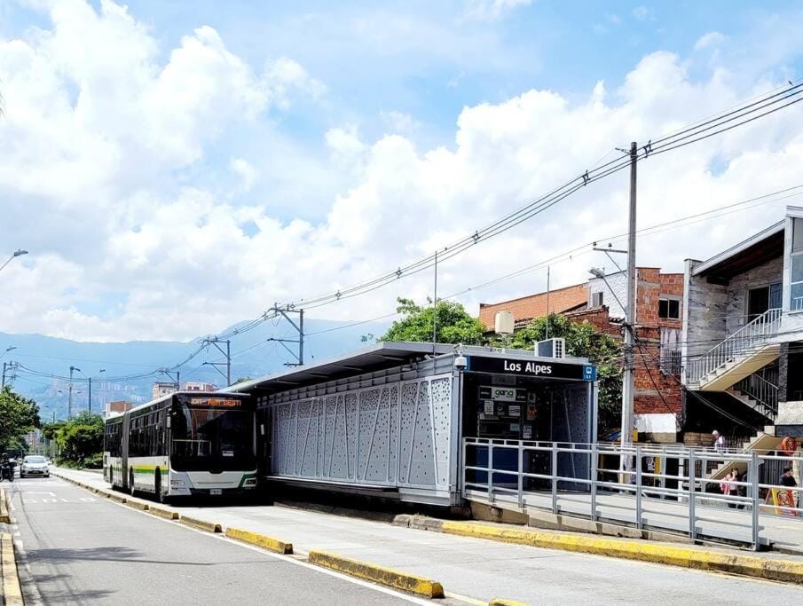 Cerca al barrio Laureles Apartment in Medellin