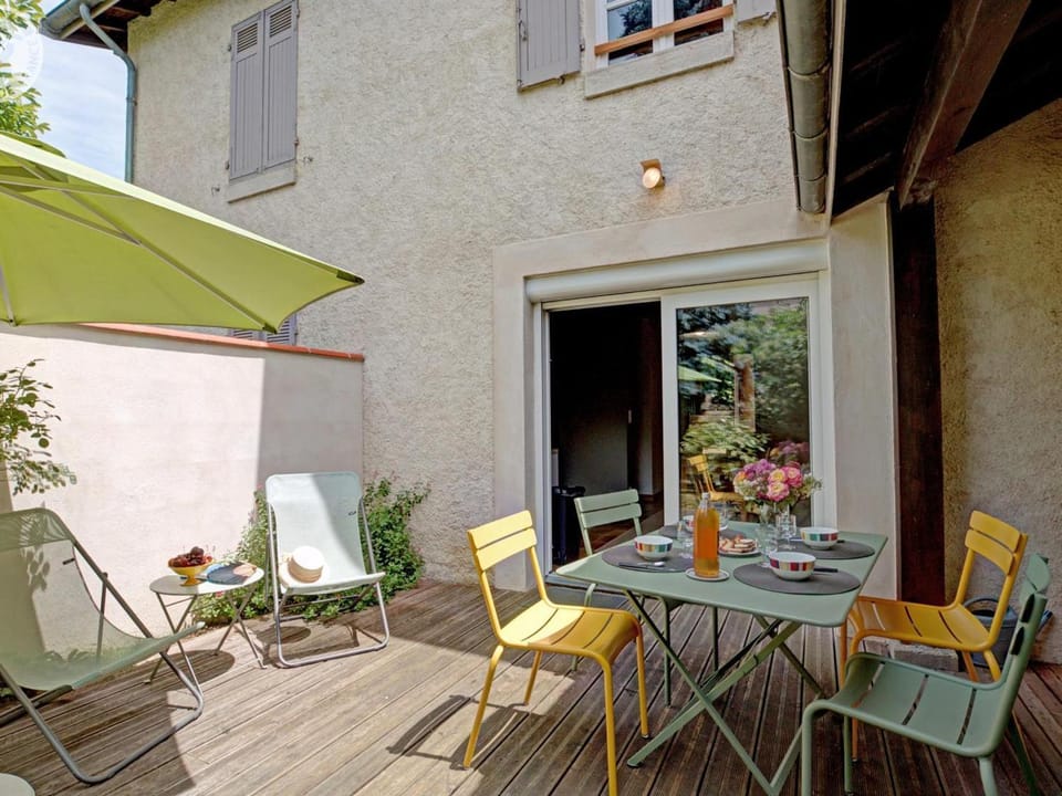 Maison cosy avec jardin et terrasse à Saint-Galmier - FR-1-496-292 House in Auvergne-Rhône-Alpes