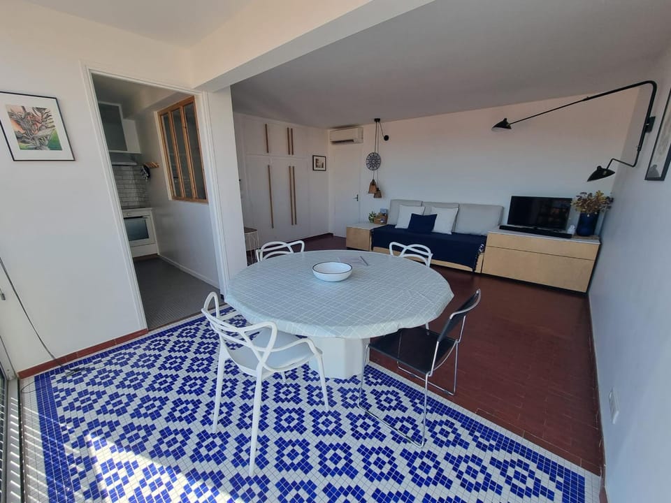 Charmant T2 climatisé proche mer, 4 pers, calme - FR-1-309-394 Apartment in Collioure