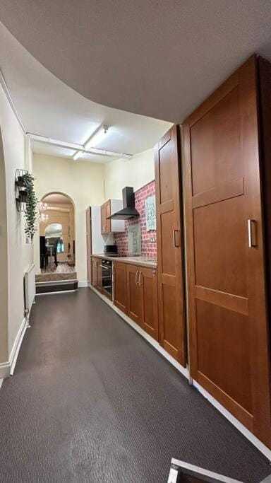 Palaz 7 - 5 bedroom house House in London