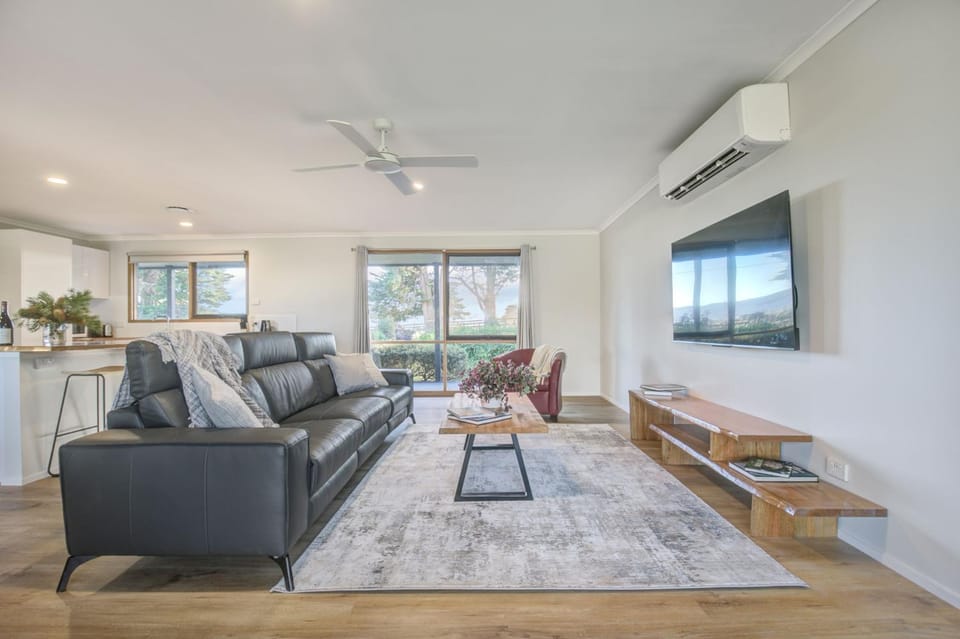 Yering Park Cottage House in Melbourne