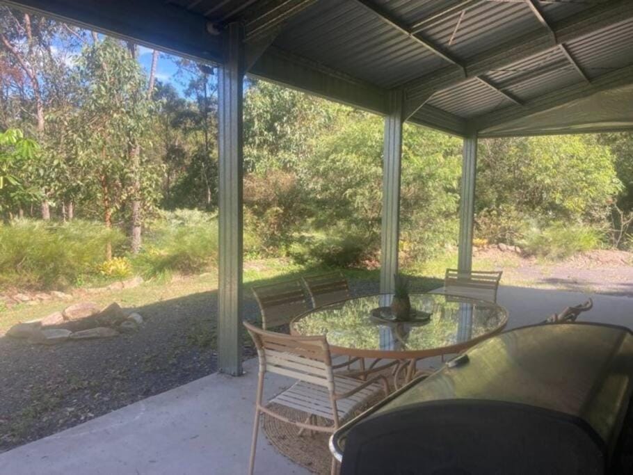 Austinville Hinterland Chalet Chalet in Tallebudgera Valley