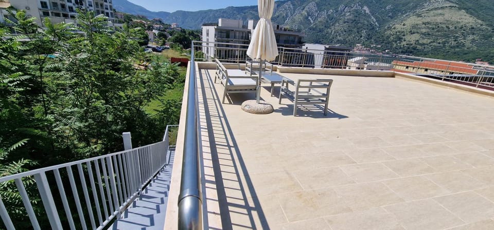 Aksioma Kotor Apartment in Dobrota