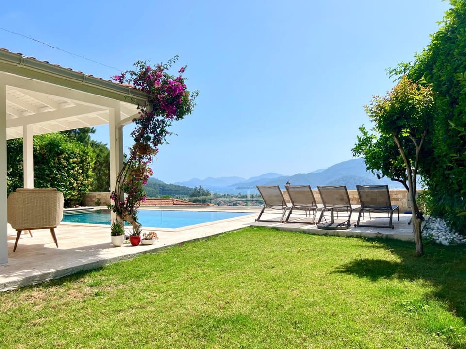 Patio, Day, Garden, Garden view, Mountain view, Pool view, Sea view, Swimming pool, sunbed