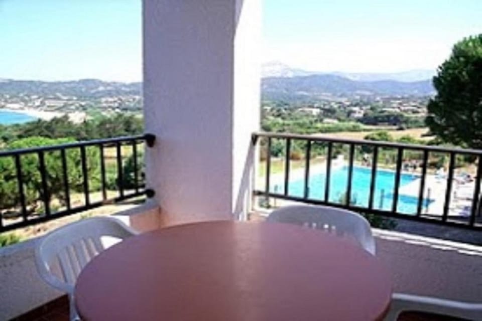 Cargèse, vue panoramique sur la mer, piscine Apartment in Corsica