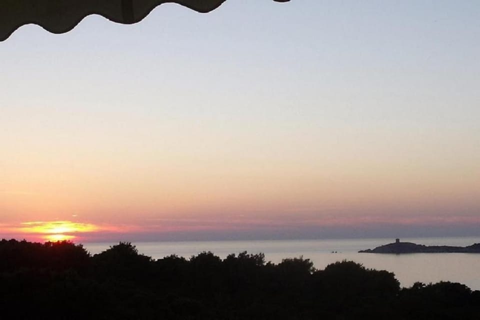 Cargèse, vue panoramique sur la mer, piscine Apartment in Corsica