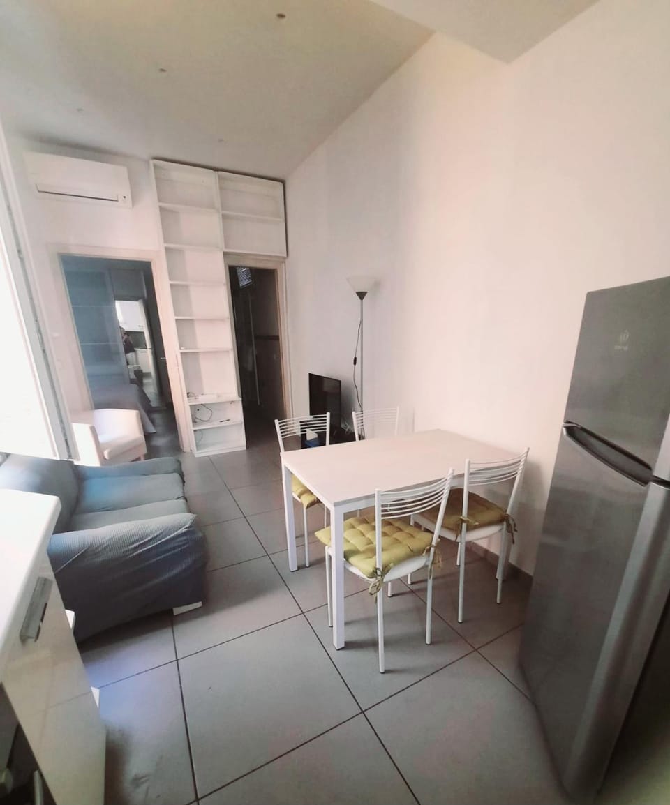 TV and multimedia, Dining area