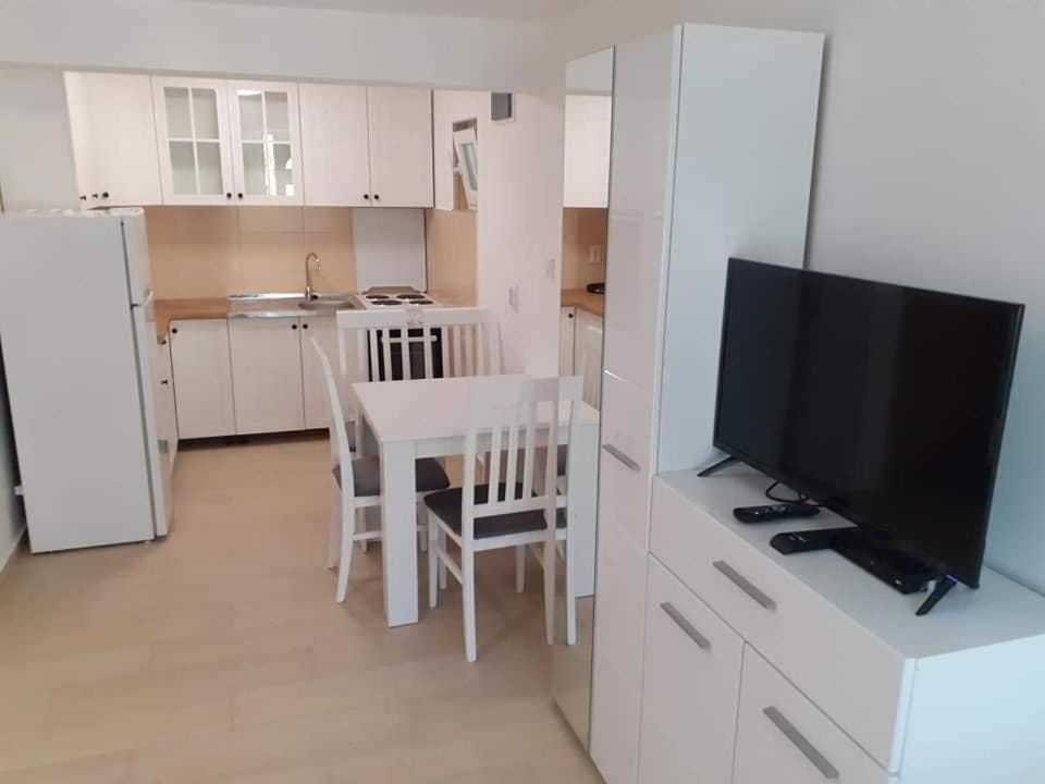 Apartmani Roki Apartment in Kotor Municipality