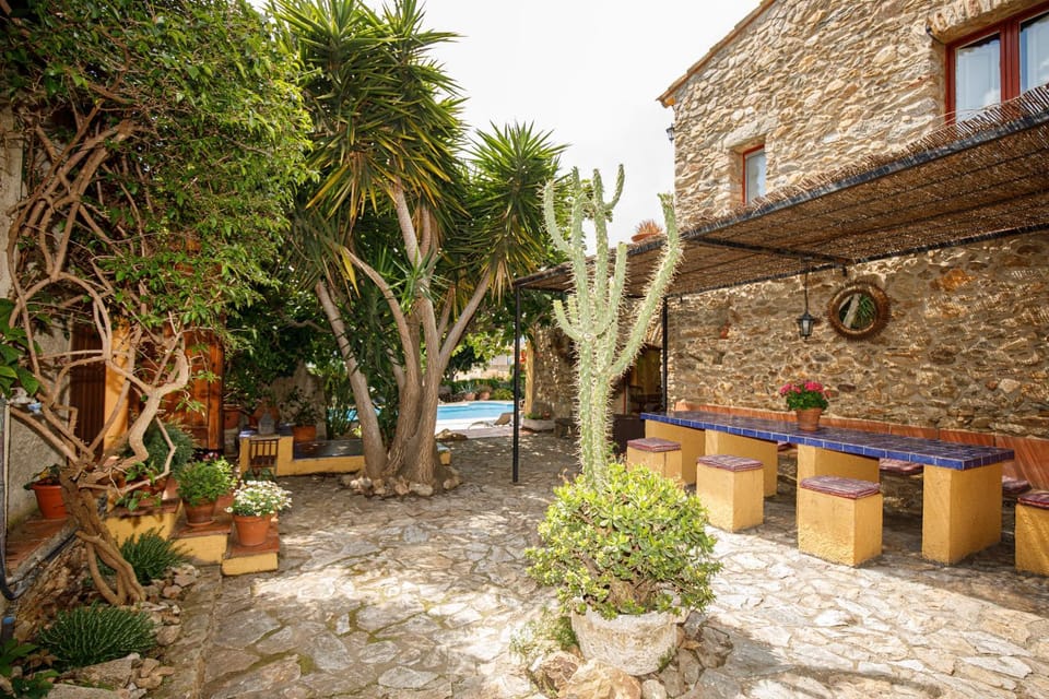 Inner courtyard view