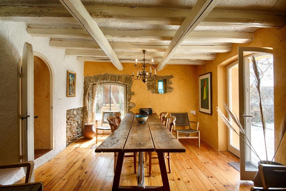 Game Room, Living room, Seating area, Dining area