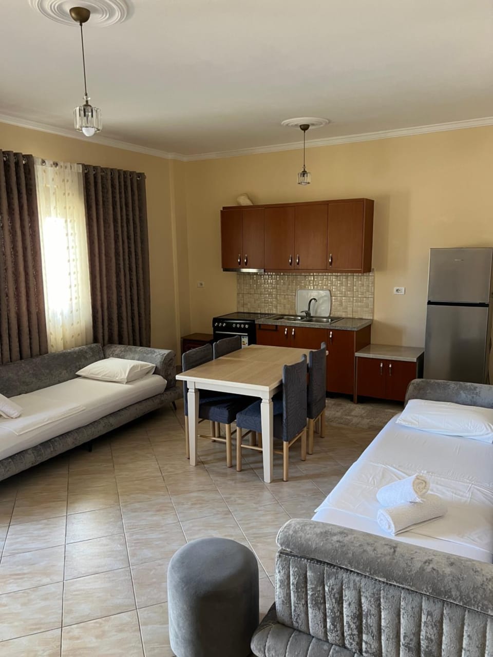 Mandi's Apartment Bed and Breakfast in Ksamil