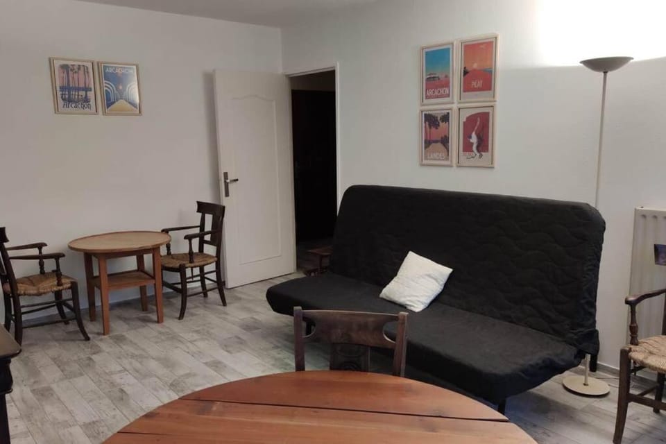 T2 de 50 m2 + balcon + parking pour 4 personnes Apartment in Arcachon