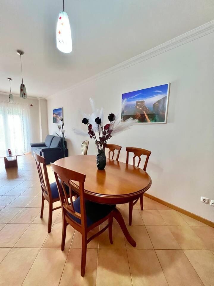 Apartamento T2 com vista panorâmica sobre a costa Apartment in Peniche