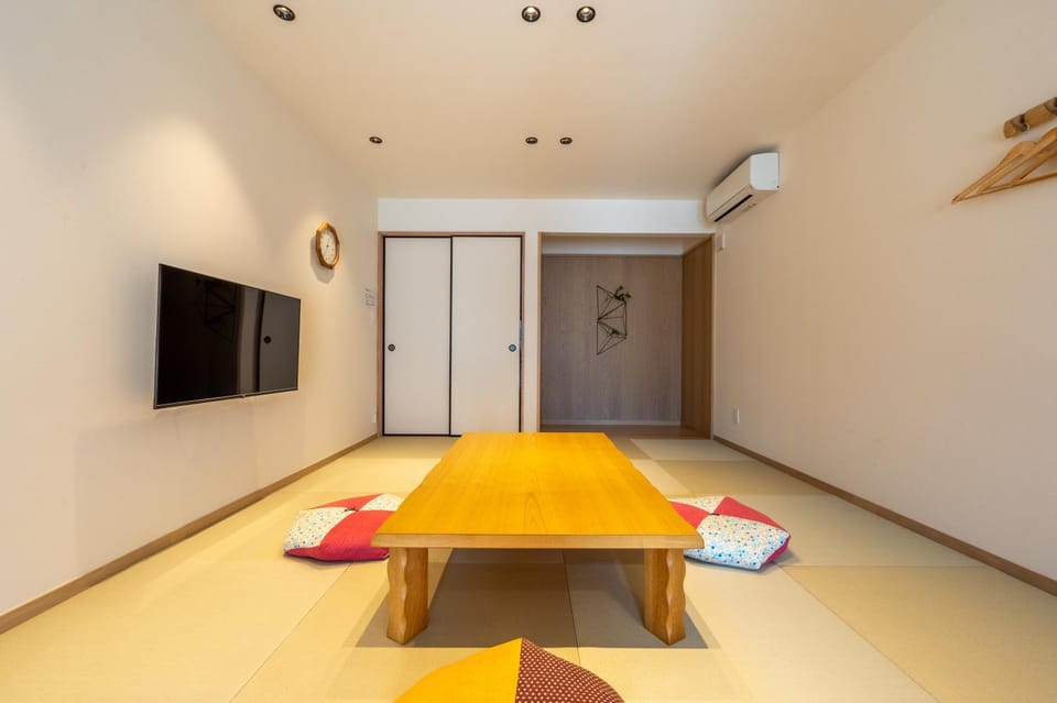 Communal lounge/ TV room, TV and multimedia