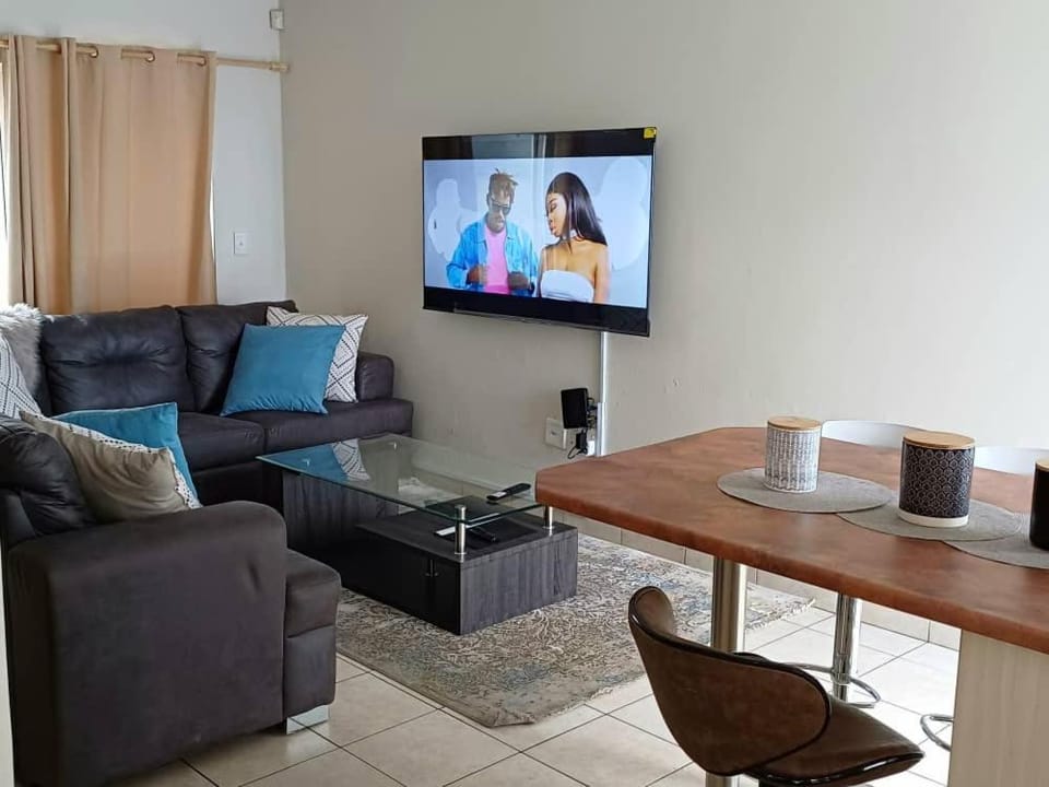 NJ WINDHOEK VILLA MANZi Apartment in Windhoek
