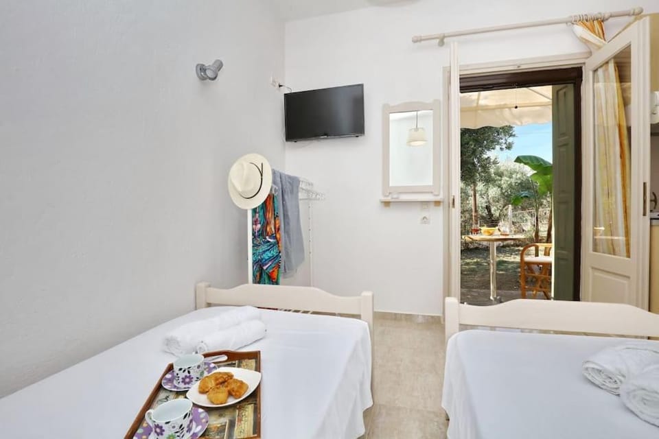Doma-Stafylos 2 Apartment in Sporades, Greece