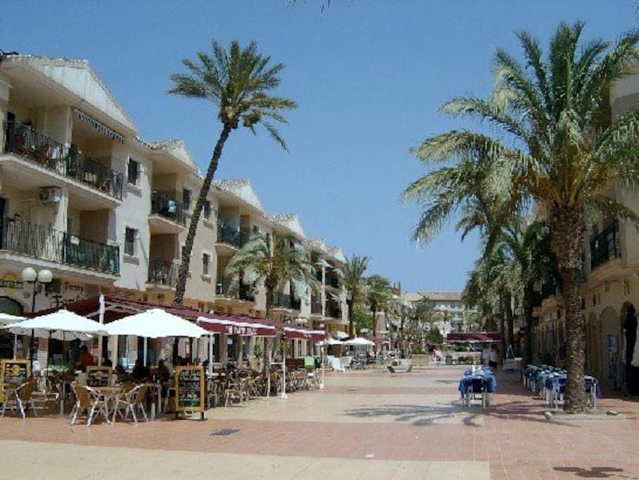 Restaurant/places to eat