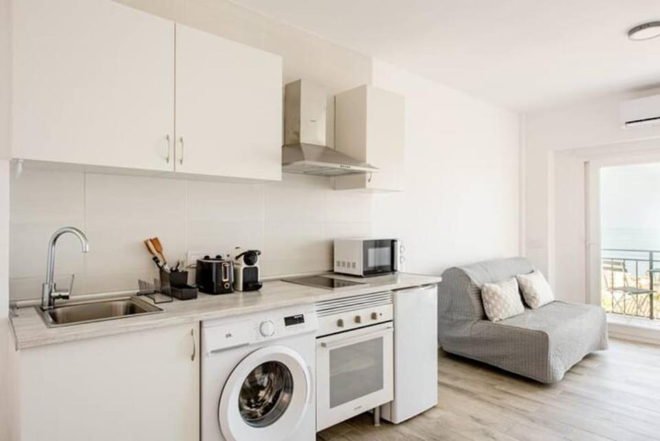 Coral Studios Apartment in Torremolinos