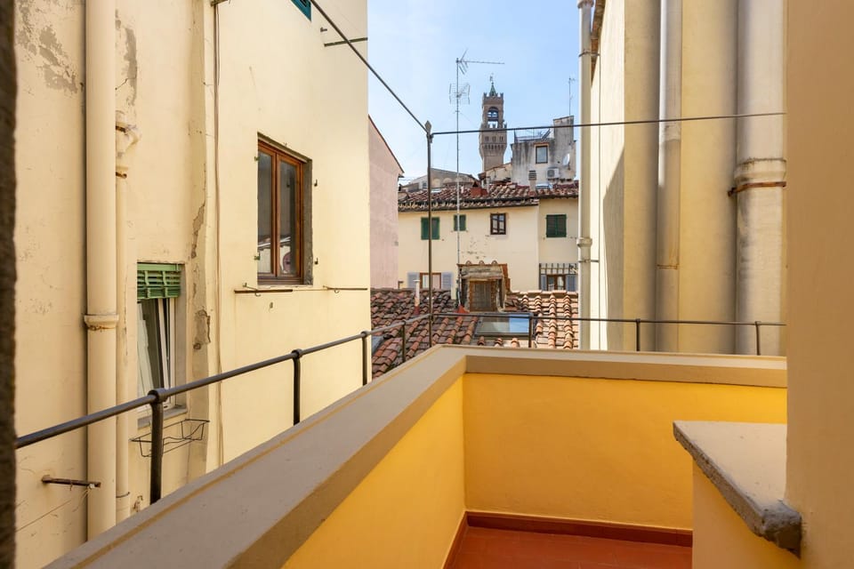 Balcony/Terrace, Internal: Not applicable to any particular room